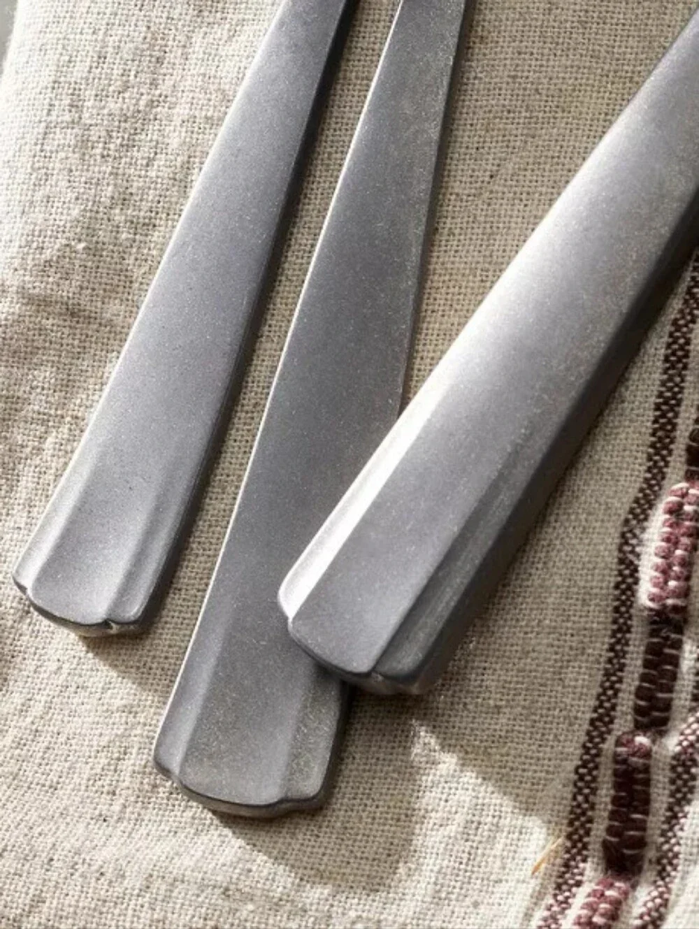 Lenox French Perle Scallop 65 Piece Flatware Set